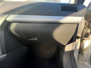 bontott OPEL ASTRA H Bal első Féknyereg Munkahengerrel