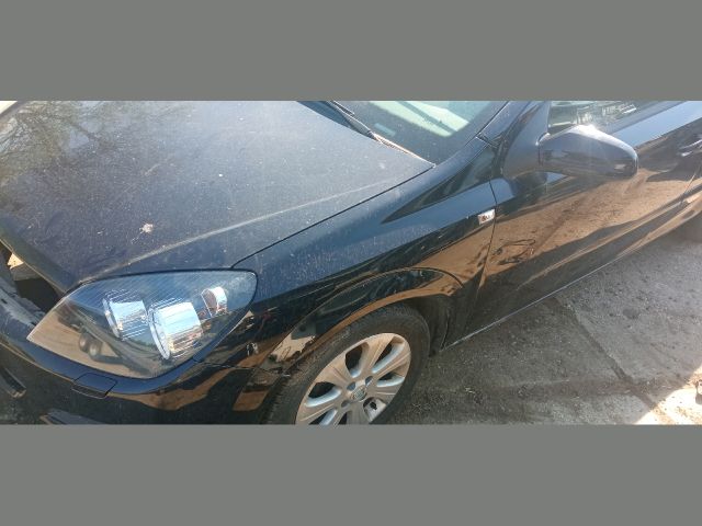 bontott OPEL ASTRA H Bal első Kerékagy