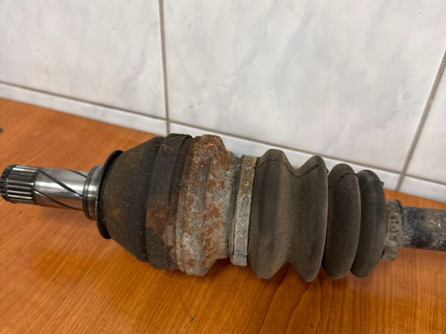 bontott OPEL ASTRA H Bal Féltengely