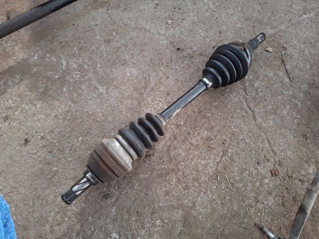 bontott OPEL ASTRA H Bal Féltengely