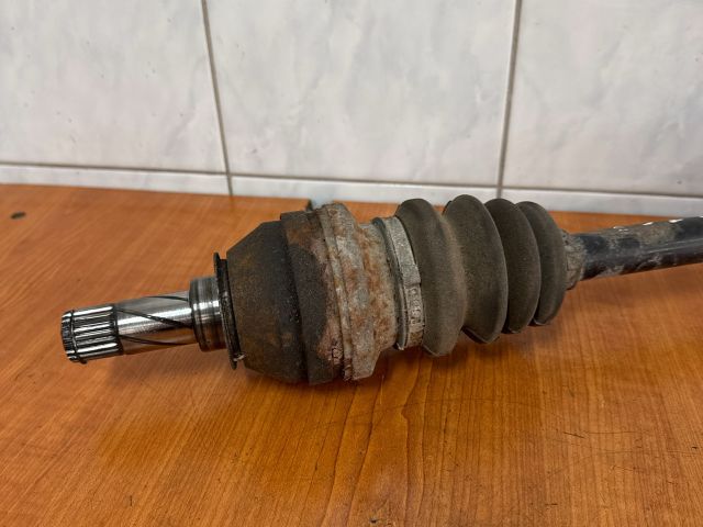 bontott OPEL ASTRA H Bal Féltengely