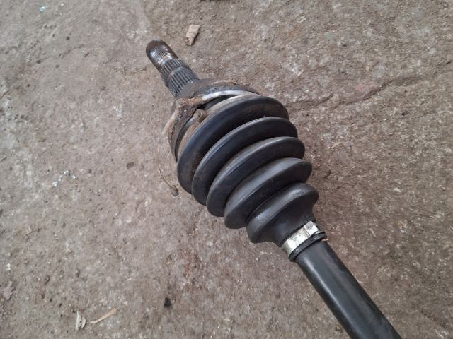 bontott OPEL ASTRA H Bal Féltengely