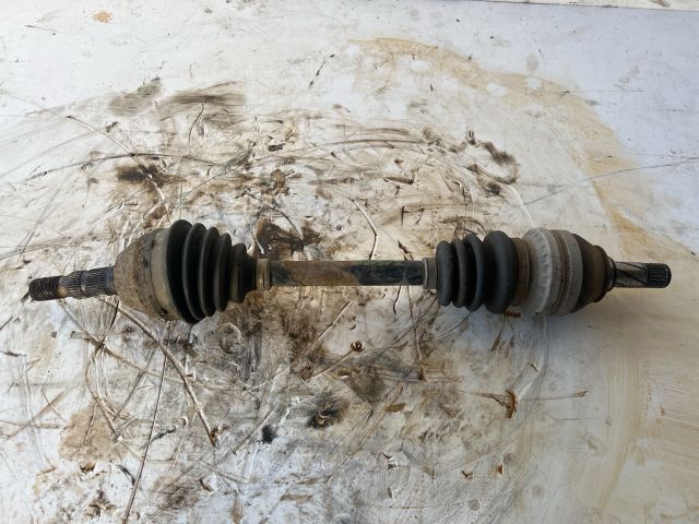 bontott OPEL ASTRA H Bal Féltengely