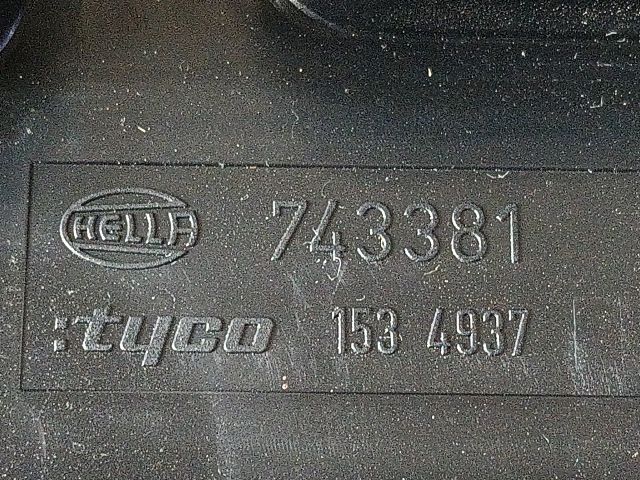 bontott OPEL ASTRA H Biztosítéktábla Motortér