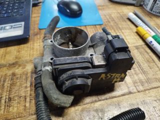 bontott OPEL ASTRA H Fojtószelep (Elektromos)