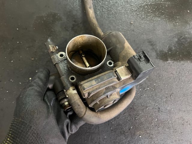 bontott OPEL ASTRA H Fojtószelep (Elektromos)