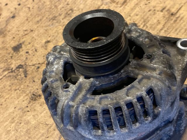 bontott OPEL ASTRA H Generátor