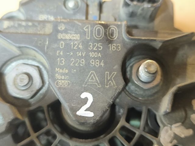 bontott OPEL ASTRA H Generátor