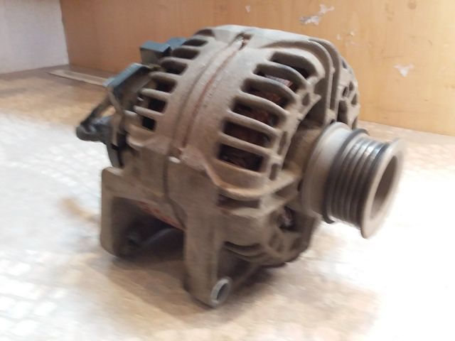 bontott OPEL ASTRA H Generátor