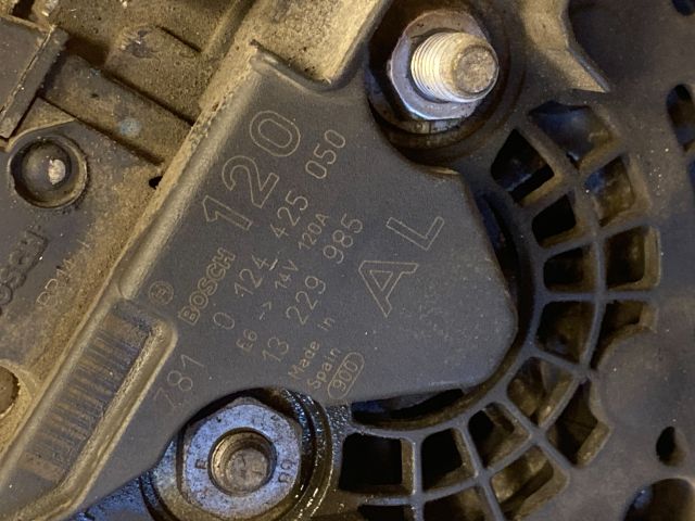 bontott OPEL ASTRA H Generátor