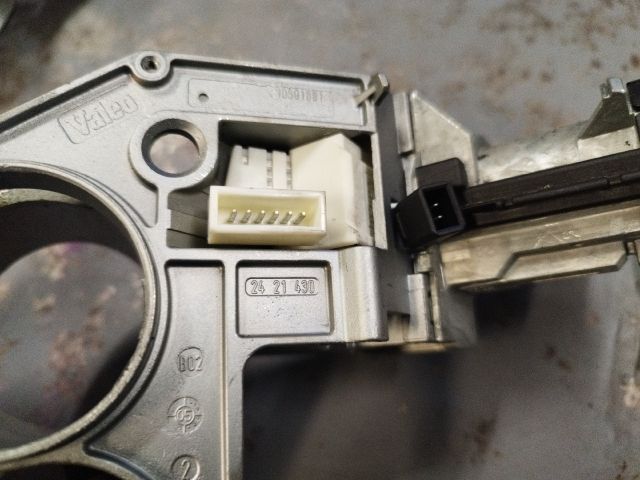 bontott OPEL ASTRA H Gyújtáskapcsoló Házzal