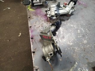 bontott OPEL ASTRA H Gyújtáskapcsoló Házzal