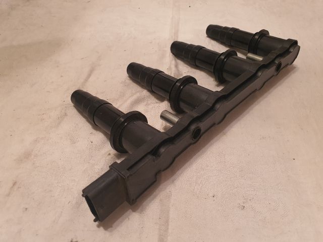 bontott OPEL ASTRA H Gyújtótrafó