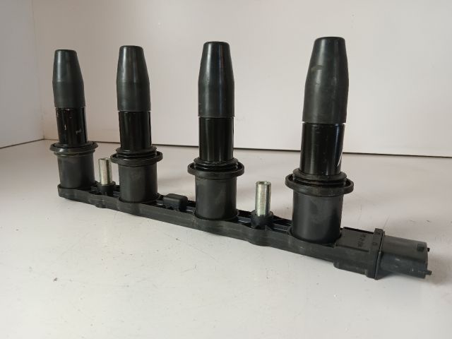 bontott OPEL ASTRA H Gyújtótrafó