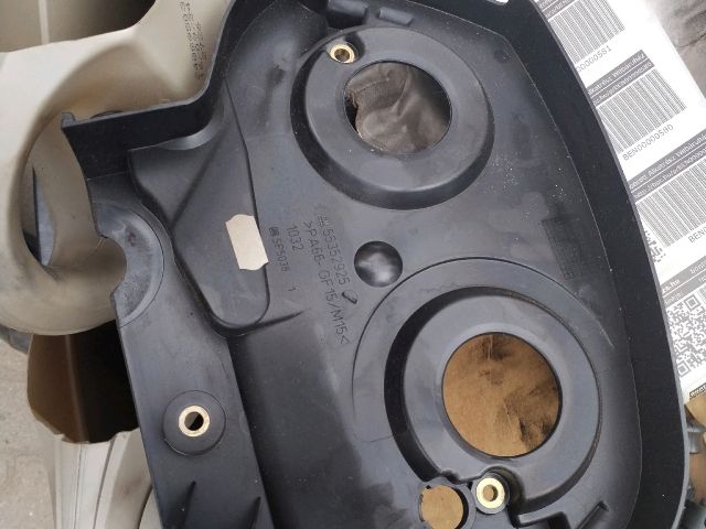 bontott OPEL ASTRA H Hátsó Vezérlés Burkolat