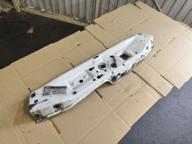 bontott OPEL ASTRA H Homlokfal (Üres lemez)