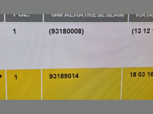 bontott OPEL ASTRA H Homlokfal (Üres lemez)