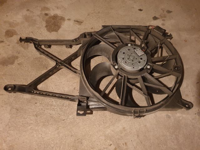 bontott OPEL ASTRA H Hűtőventilátor