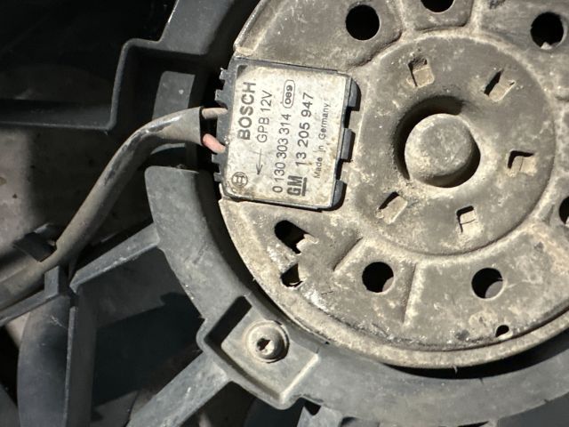 bontott OPEL ASTRA H Hűtőventilátor