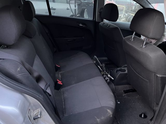 bontott OPEL ASTRA H Jobb első Csonkállvány Kerékaggyal