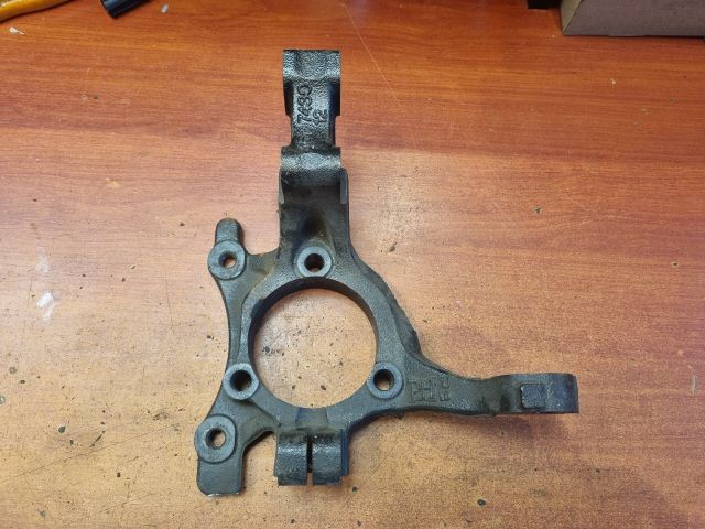 bontott OPEL ASTRA H Jobb első Csonkállvány