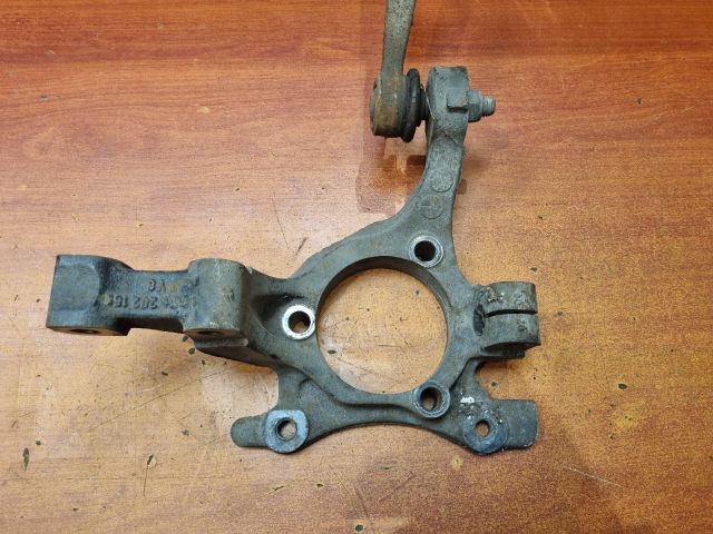 bontott OPEL ASTRA H Jobb első Csonkállvány