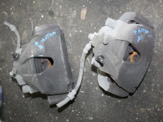 bontott OPEL ASTRA H Jobb első Féknyereg Munkahengerrel