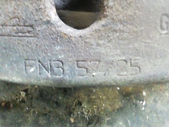 bontott OPEL ASTRA H Jobb első Féknyereg Munkahengerrel