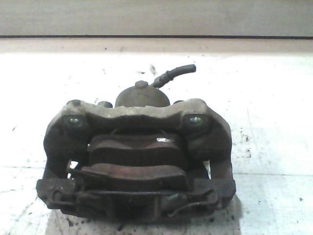 bontott OPEL ASTRA H Jobb első Féknyereg Munkahengerrel