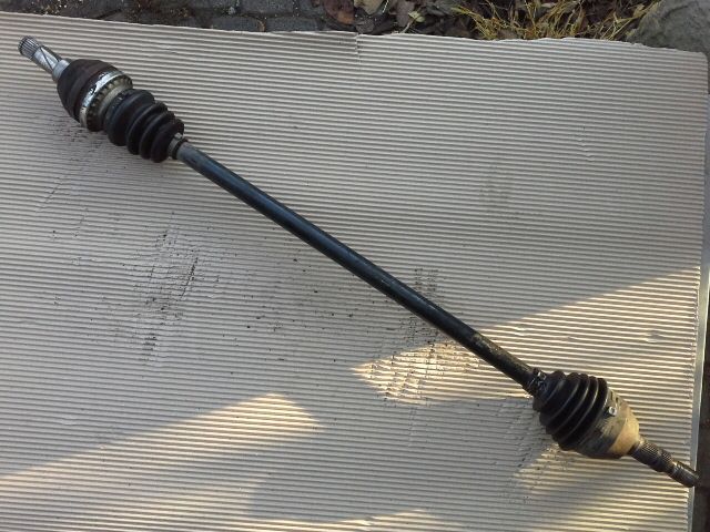 bontott OPEL ASTRA H Jobb Féltengely