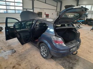 bontott OPEL ASTRA H Jobb hátsó Rugó