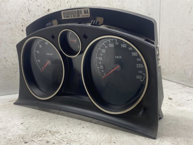 bontott OPEL ASTRA H Kilométeróra