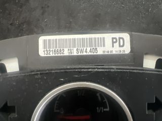 bontott OPEL ASTRA H Kilométeróra