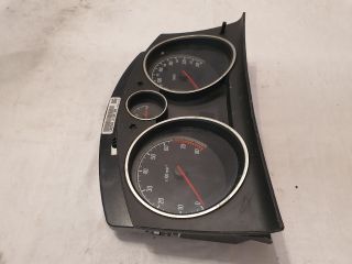 bontott OPEL ASTRA H Kilométeróra