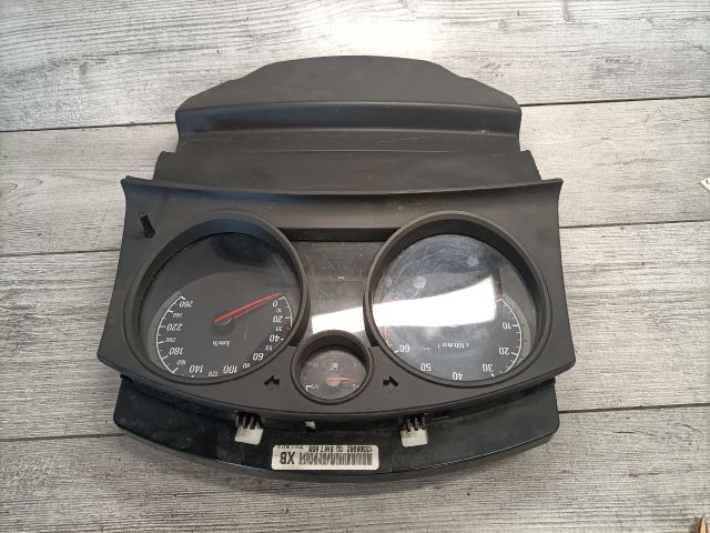 bontott OPEL ASTRA H Kilométeróra