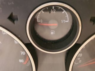 bontott OPEL ASTRA H Kilométeróra