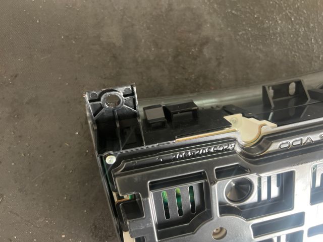 bontott OPEL ASTRA H Kilométeróra