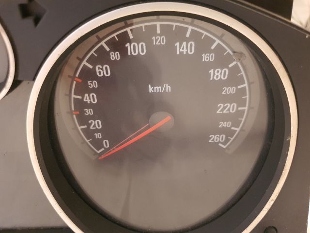 bontott OPEL ASTRA H Kilométeróra