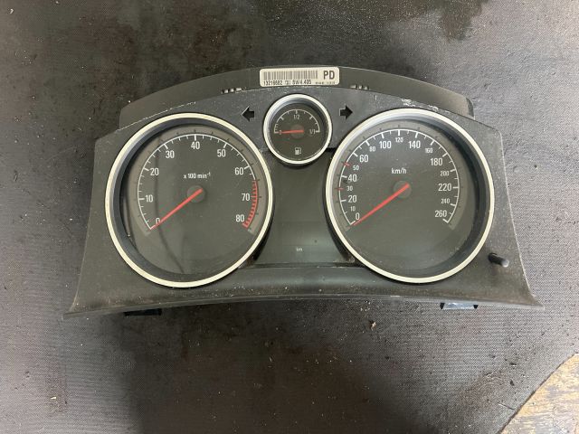 bontott OPEL ASTRA H Kilométeróra