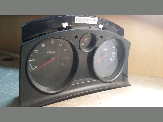 bontott OPEL ASTRA H Kilométeróra