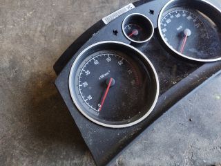 bontott OPEL ASTRA H Kilométeróra
