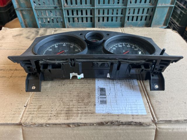 bontott OPEL ASTRA H Kilométeróra