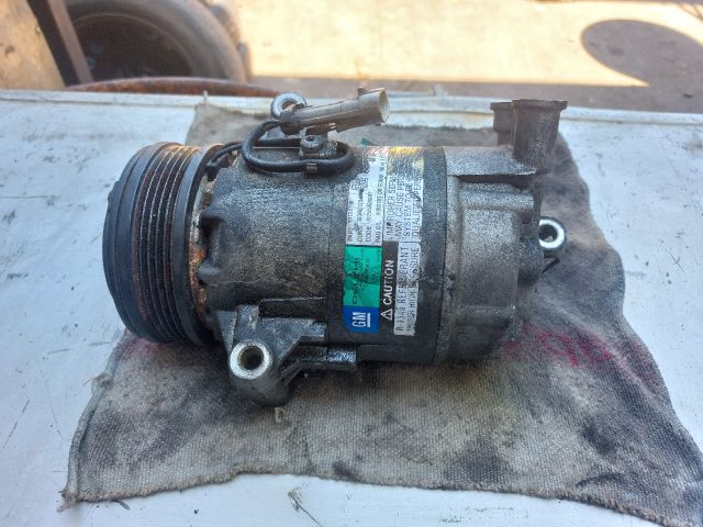 bontott OPEL ASTRA H Klímakompresszor