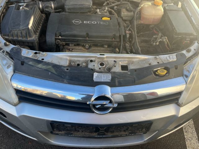 bontott OPEL ASTRA H Klímakompresszor