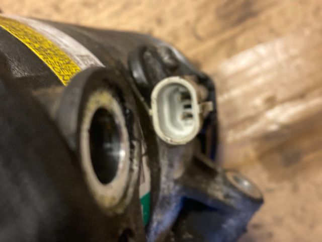 bontott OPEL ASTRA H Klímakompresszor