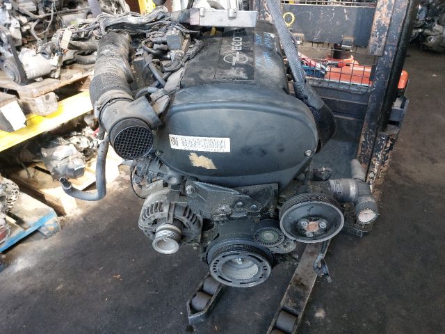 bontott OPEL ASTRA H Komplett Motor (Segédberendezésekkel)