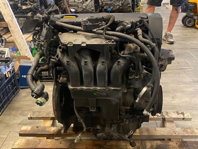 bontott OPEL ASTRA H Komplett Motor (Segédberendezésekkel)