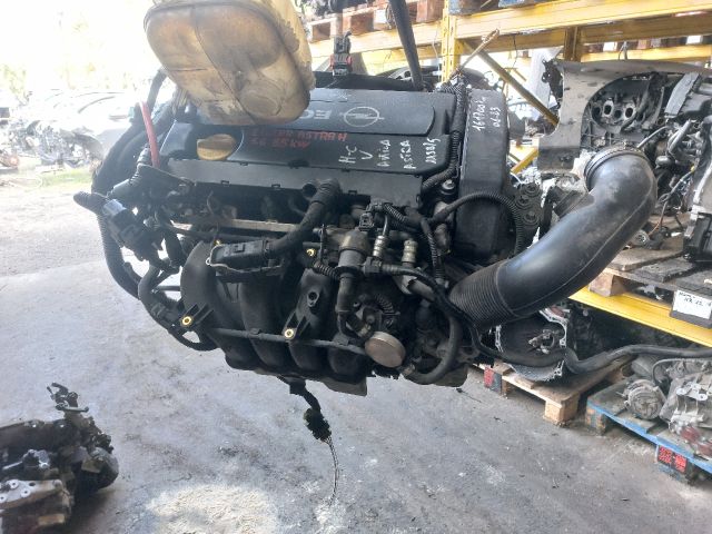 bontott OPEL ASTRA H Komplett Motor (Segédberendezésekkel)