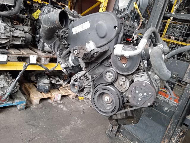 bontott OPEL ASTRA H Komplett Motor (Segédberendezésekkel)
