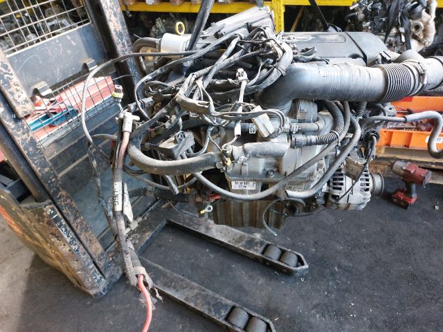 bontott OPEL ASTRA H Komplett Motor (Segédberendezésekkel)